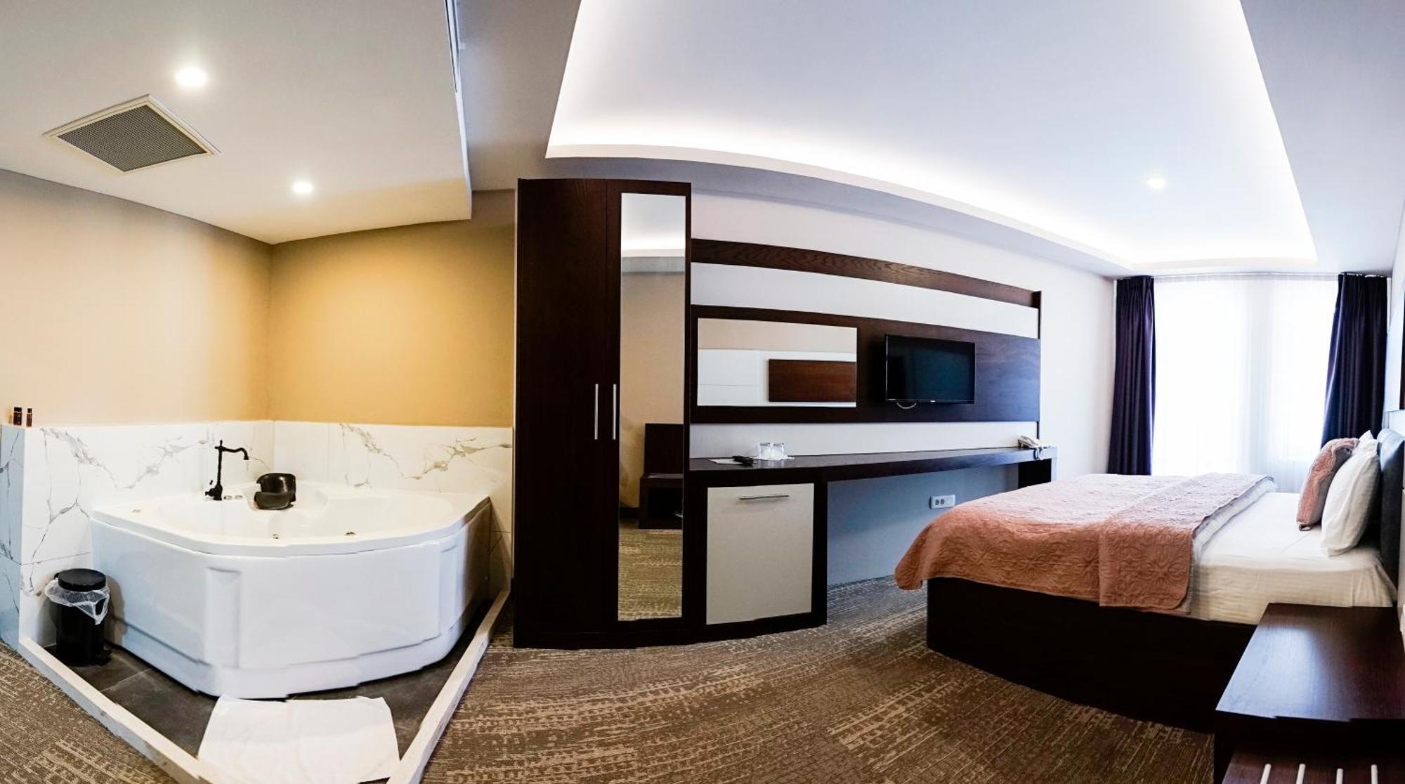 Hotel Prizreni מראה חיצוני תמונה