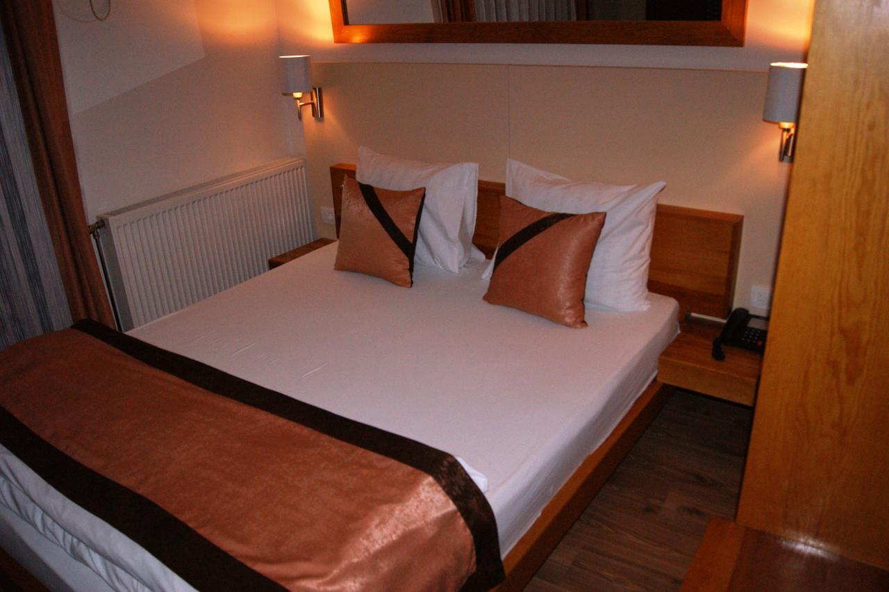 Hotel Prizreni מראה חיצוני תמונה