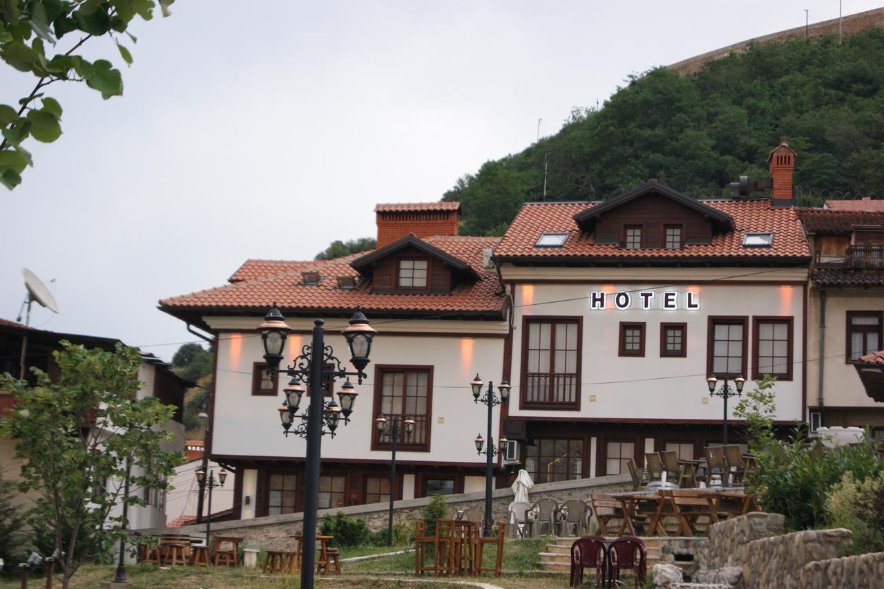 Hotel Prizreni מראה חיצוני תמונה