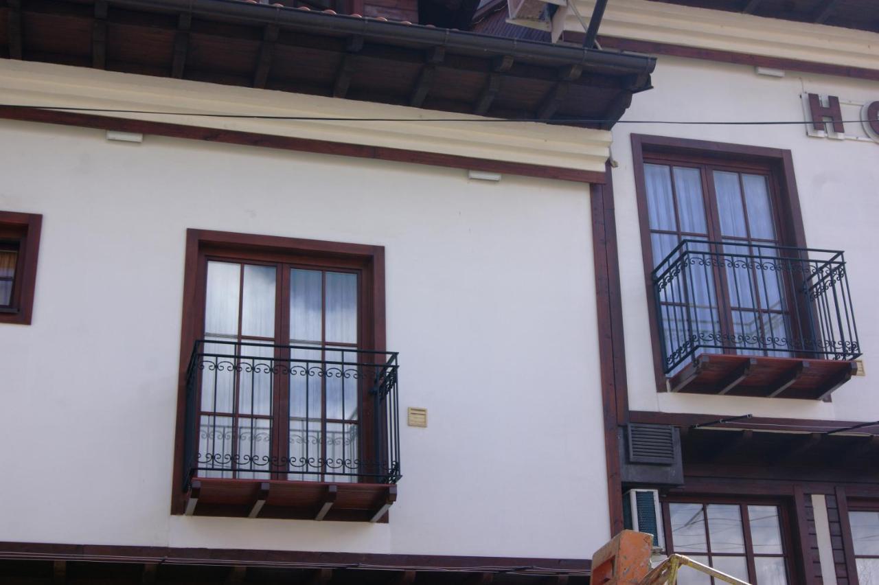 Hotel Prizreni מראה חיצוני תמונה